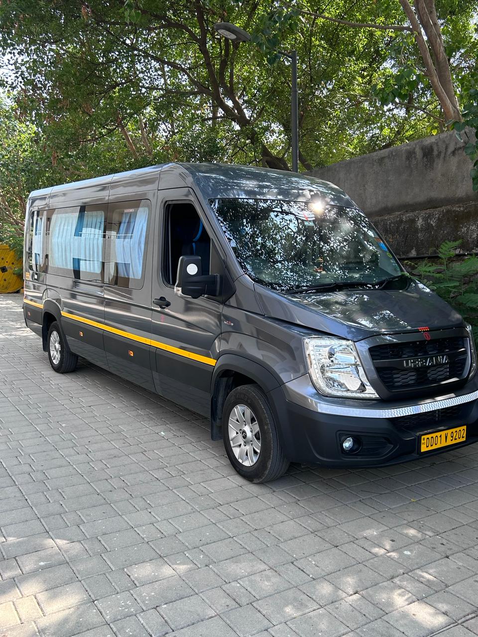 hire force urbania in pune